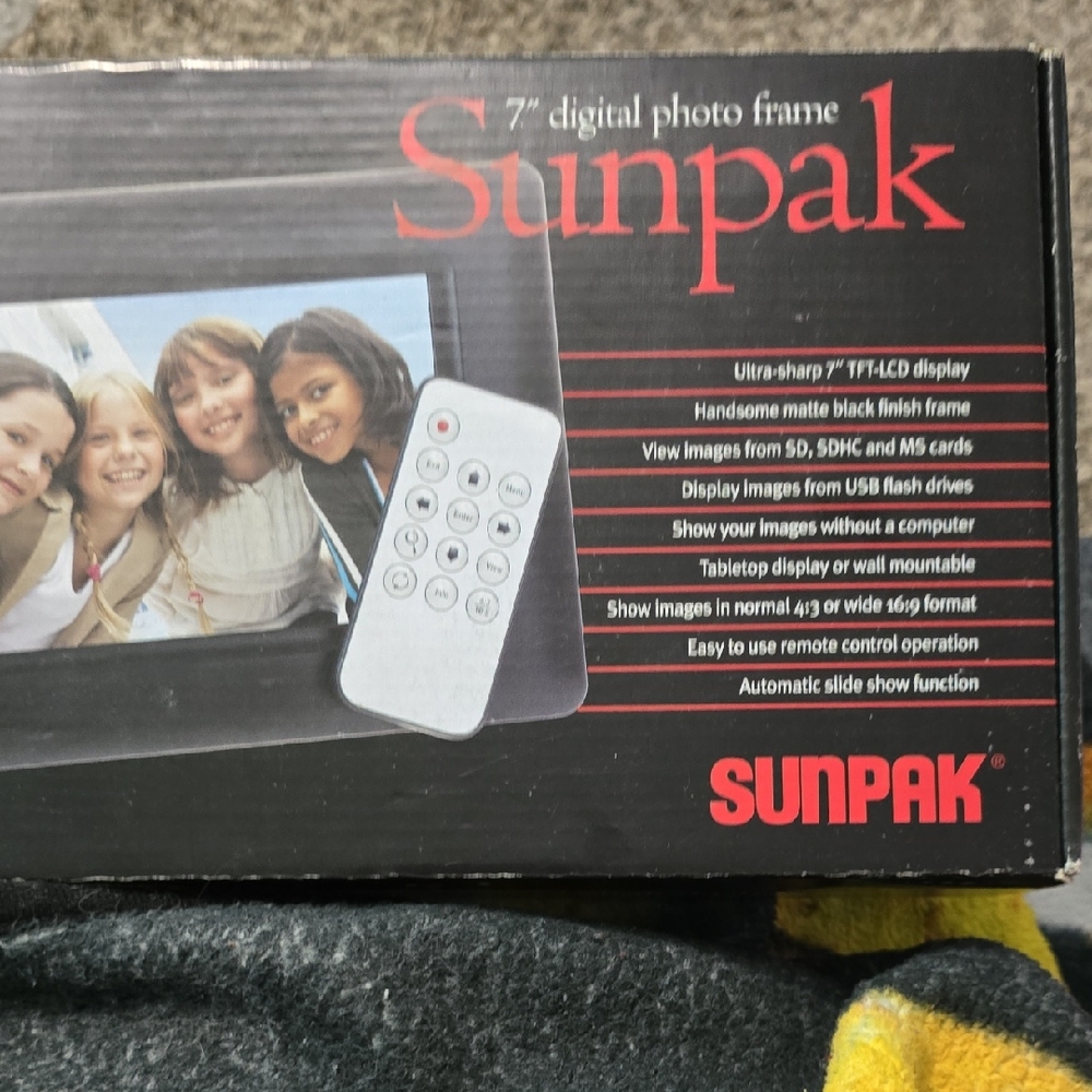 Sunpak 7" Digital Photo Frame - Black